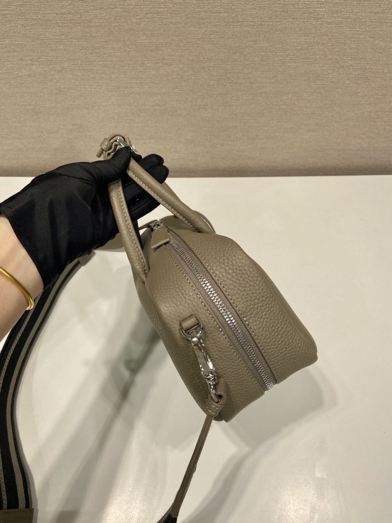 Pra*a top handle bags